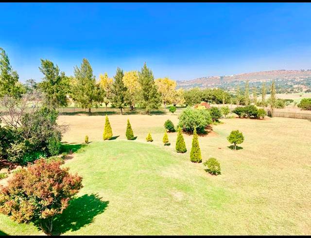 4 BEDROOM HOUSE FOR SALE IN RUIMSIG